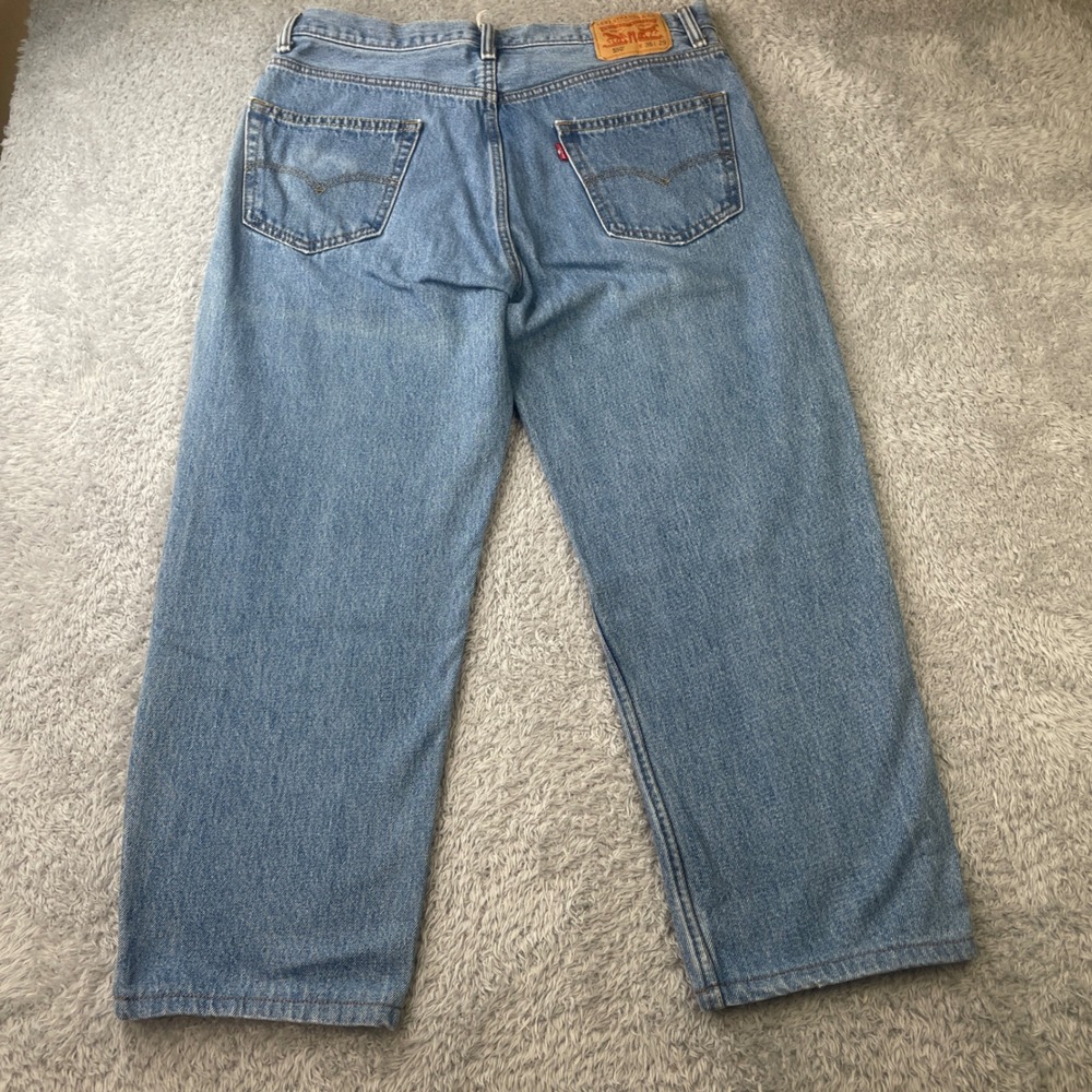 Levi's 550 Relaxed Fit Jeans Mens 36x29 (36X26 READ) Light Wash Blue Tapered - Picture 4 of 8